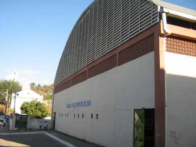 GINSIO POLIESPORTIVO, POR ANTONIO VITORINO DE SOUZA - ANTA - RJ